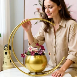 Key Highlights Key Highlights Key Highlights MUMBLES Creative metal geometric home designer vase Iron Vase (9 inch, Gold)